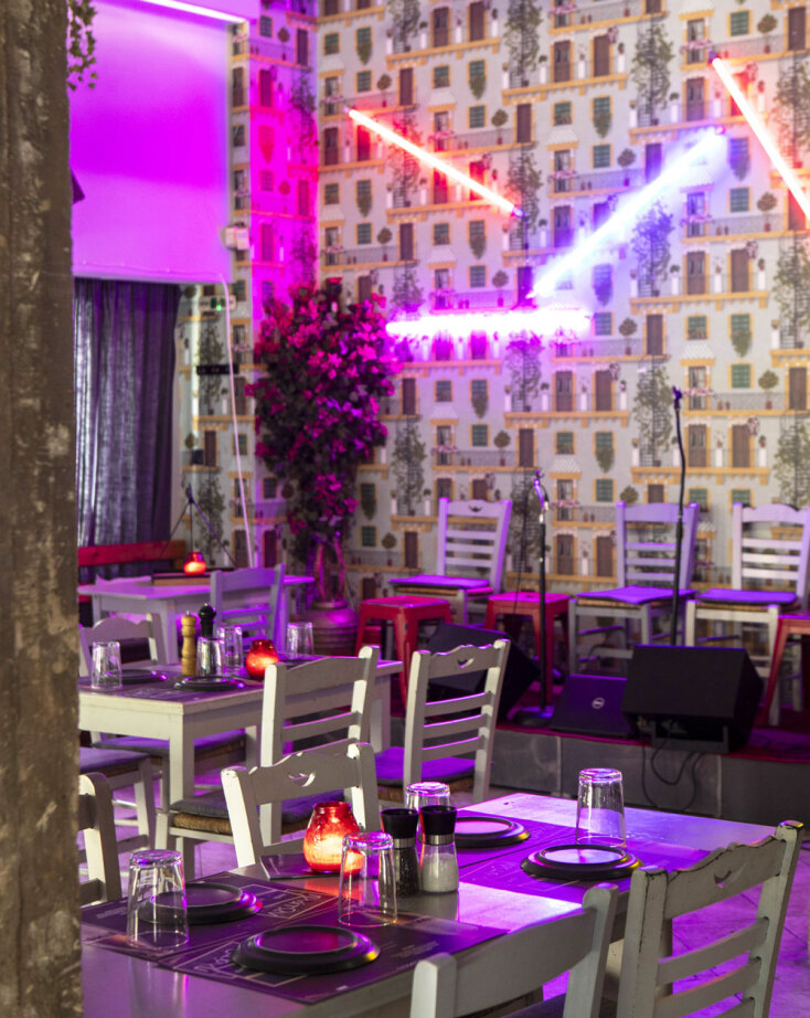 Μεζεδοπωλείο ΠλάτΩν