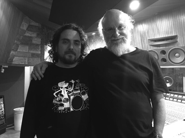 Διονύσης Σαββόπουλος και Στάθης Δρογώσης | Στο στούντιο Sierra, τον Νοέμβριο του 2017, για το τραγούδι «Λουλούδια στον γκρεμό»