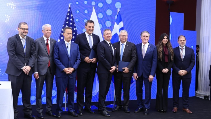 Υπεγράφη η ιστορική συμφωνία για γεώτρηση υδρογονανθράκων στο Ιόνιο 