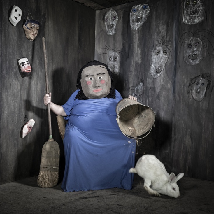 Ρότζερ Μπάλεν, Thrown out