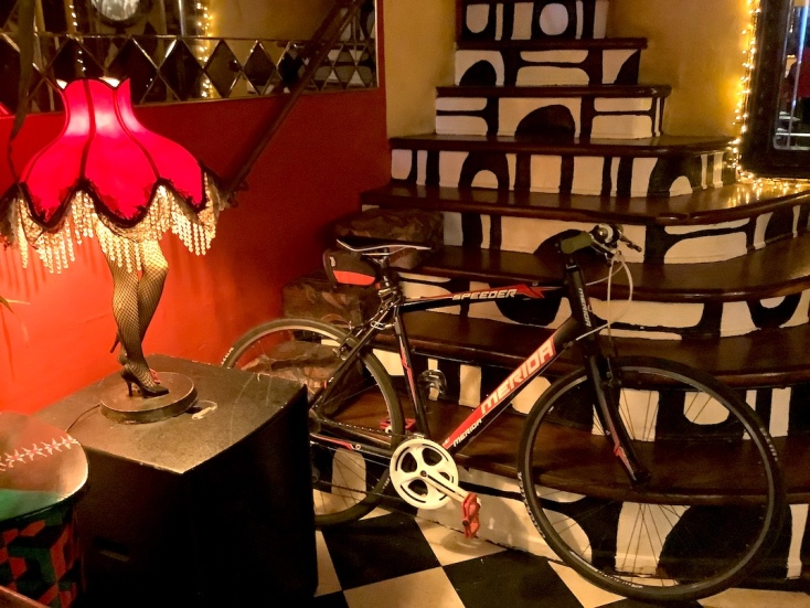 Μπαρ Θερμαϊκός