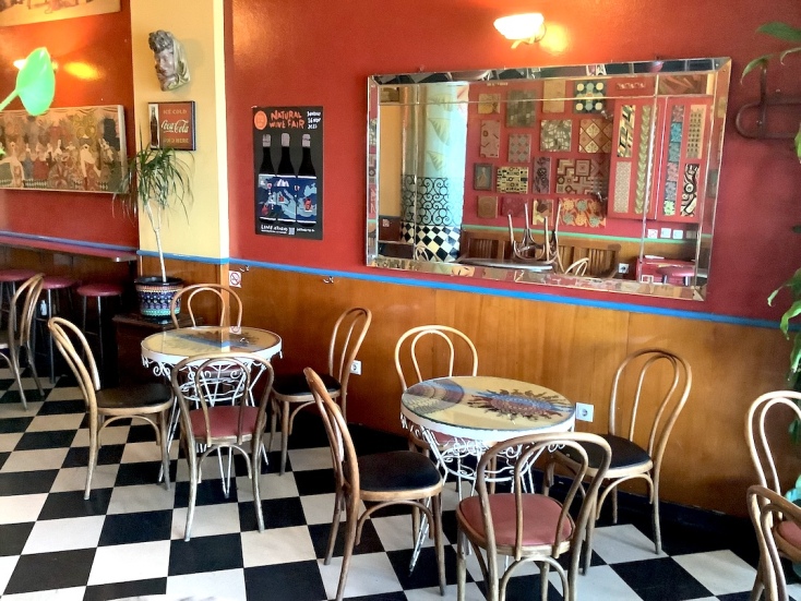 Μπαρ Θερμαϊκός