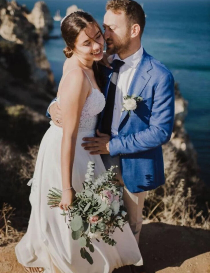 Γλυκά Νερά: Μπάμπης Αναγνωστόπουλος και Καρολάιν Κράουτς