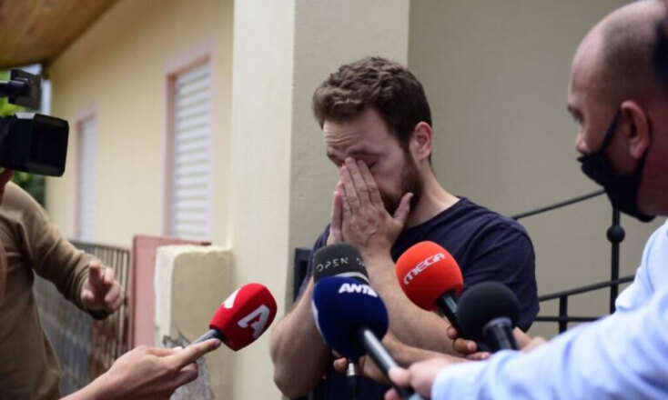 Γλυκά Νερά: Μπάμπης Αναγνωστόπουλος και Καρολάιν Κράουτς