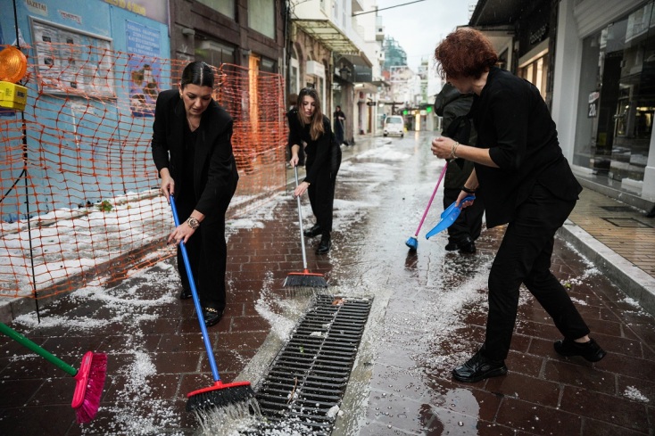 Η κακοκαιρία Adel χτύπησε τη Λέσβο