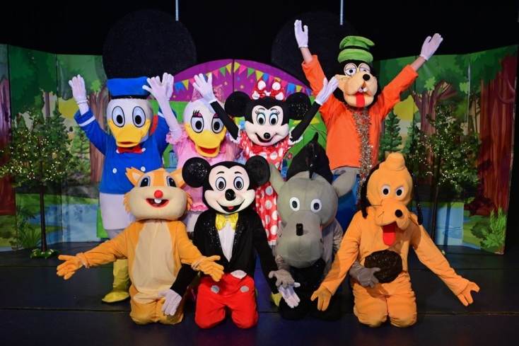 Ο Μίκυ και η παρέα του σώζουν τα Χριστούγεννα, Θέατρο Αυλαία