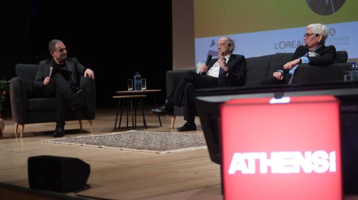 O Αλέξανδρος Νεχαμάς, καθηγητής Φιλοσοφίας, Συγκριτικής Λογοτεχνίας και Ανθρωπιστικών Σπουδών στο Πανεπιστήμιο Princeton με τον Γιάννη Μεταξά, Επίτιμο Καθηγητή  Πανεπιστημίου Αθηνών. Συντονιστής ο Μάκης Προβατάς