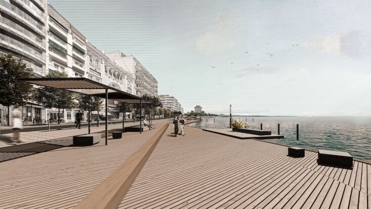 Το πολυαναμενόμενο ξύλινο ντεκ της παραλίας