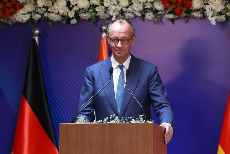 Ο Γερμανός καγκελάριος, Φρίντριχ Μερτς