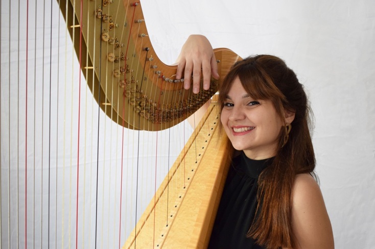 H Αθανασία Μάνου στην παράσταση Melod Her στο Μουσείο Ιδρύματος Β & Ε Γουλανδρή