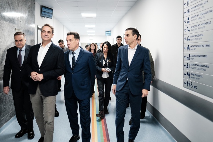 Επίσκεψη Μητσοτάκη στο ΓΝΑ «Κοργιαλένειο - Μπενάκειο» 