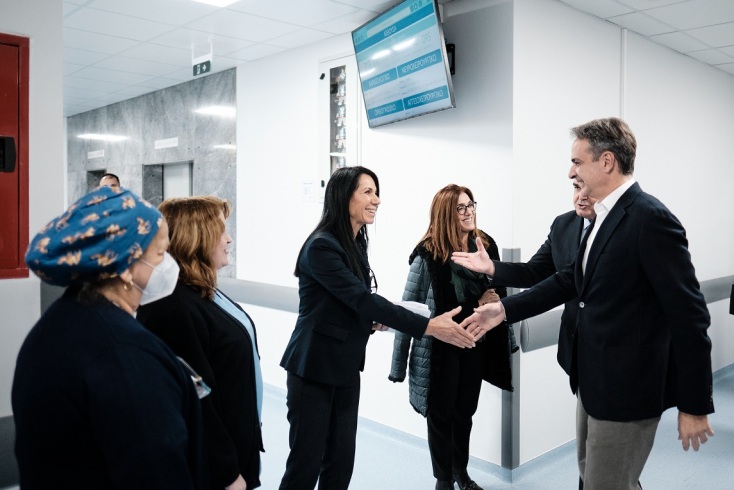 Επίσκεψη Μητσοτάκη στο ΓΝΑ «Κοργιαλένειο - Μπενάκειο» 