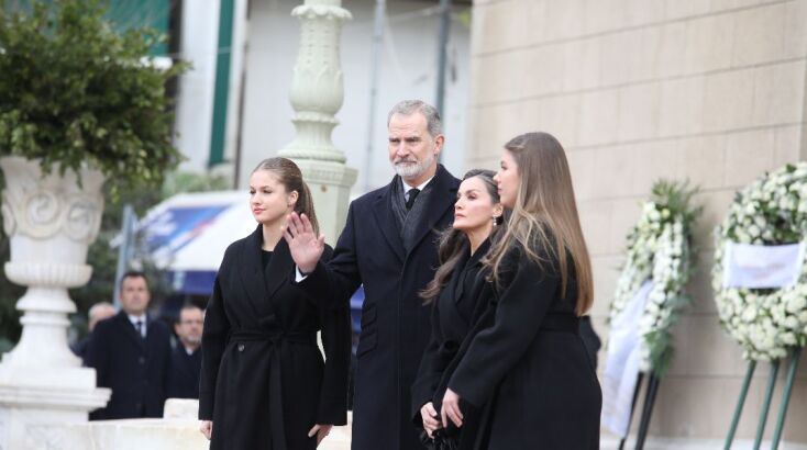 Ο βασιλιάς της Ισπανίας Φελίπε Στ’ και η σύζυγός του, Λετίθια μαζί με τις κόρες τους, πριγκίπισσα Λεονόρ και Ινφάντα Σοφία