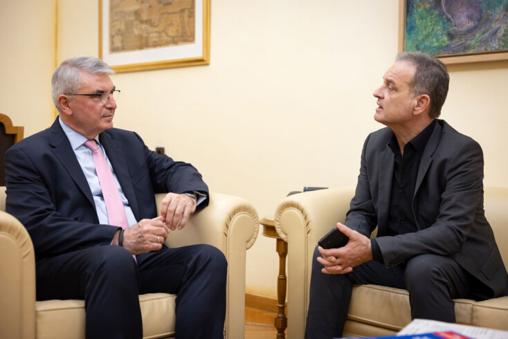 Πάνος Τσακλόγλου, Μάκη Προβατά