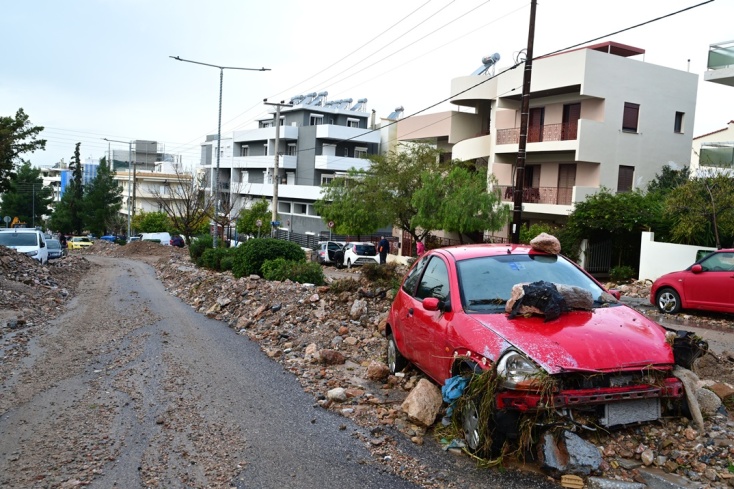 Άνω Γλυφάδα: Η επόμενη ημέρα από το φονικό πέρασμα της κακοκαιρίας - Δείτε εικόνες