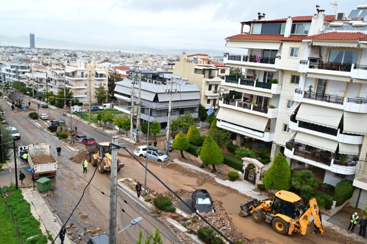 Άνω Γλυφάδα: Η επόμενη ημέρα από το φονικό πέρασμα της κακοκαιρίας - Δείτε εικόνες