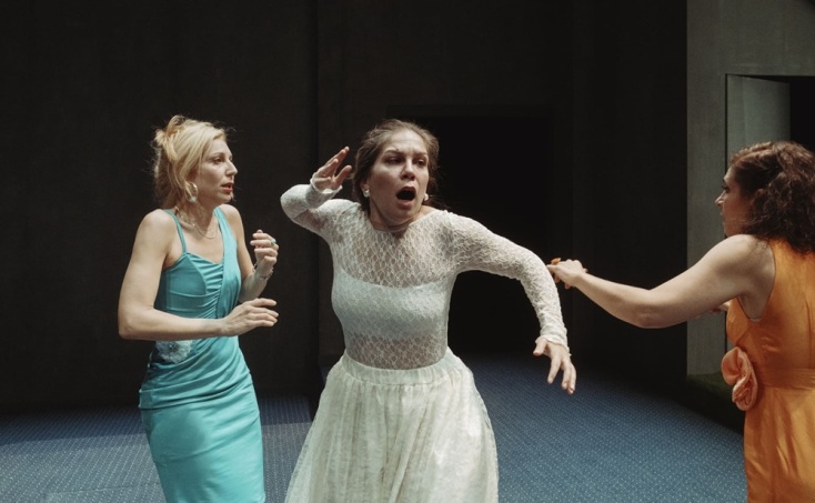 Μέχρι να σβήσουν τα άστρα, Θέατρο Χώρα