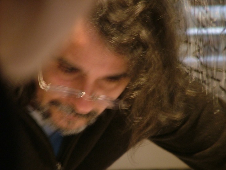 Νίκος Αλεξίου