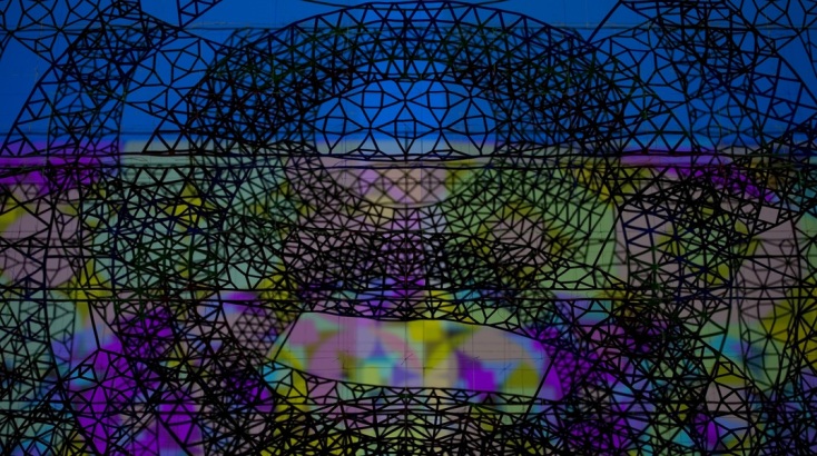 Νίκος Αλεξίου, «The end»