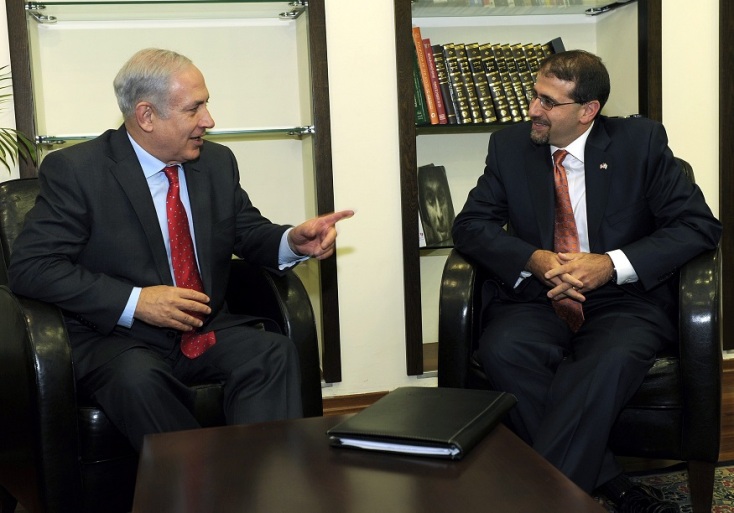 O Ντάνιελ Σαπίρο κατά τη συνάντησή του με τον Νετανιάχου