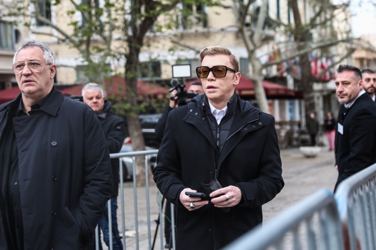 Τάκης Ζαχαράτος 