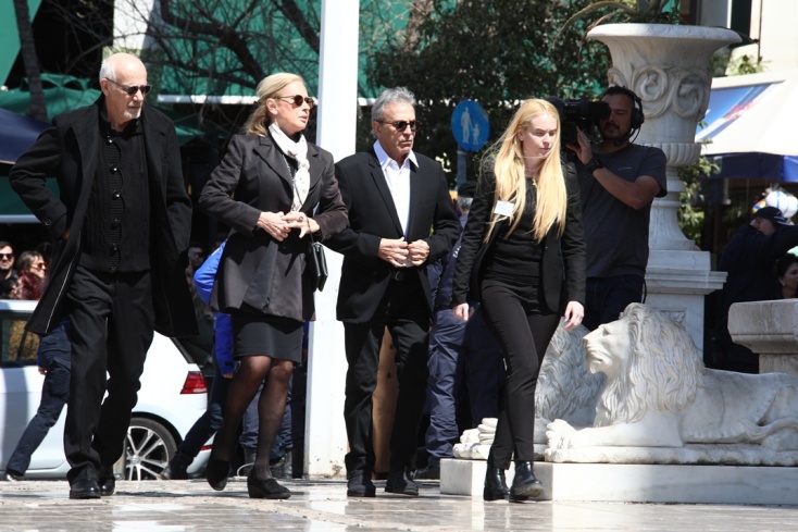 Γιώργος Νταλάρας