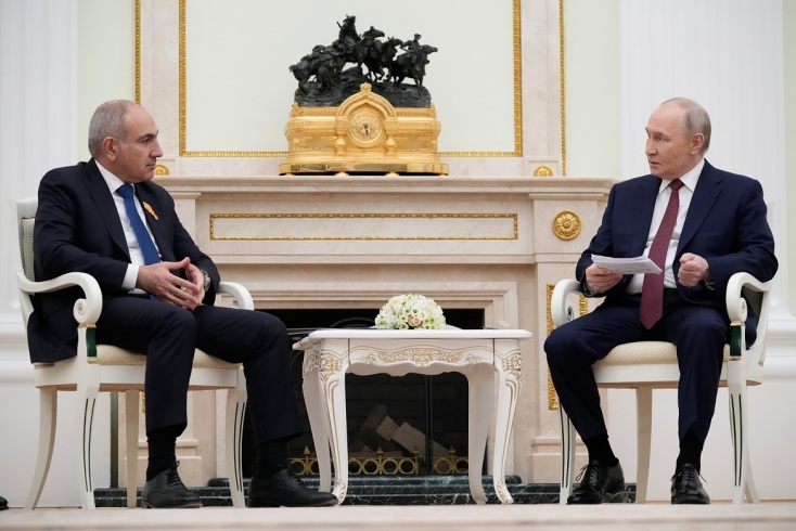 Πούτιν προς Πασινιάν: Η ένταξη της Αρμενίας στην ΕΕ είναι «απλούστατα αδύνατη»