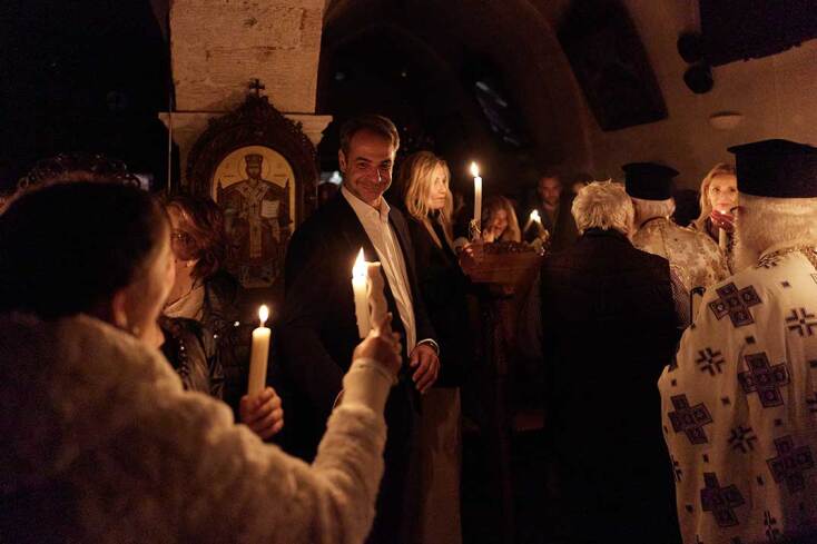 Στη Μονή Αγίου Ιωάννη Προδρόμου Κορακίων στα Χανιά της Κρήτης για την Ανάσταση ο Κυριάκος Μητσοτάκης