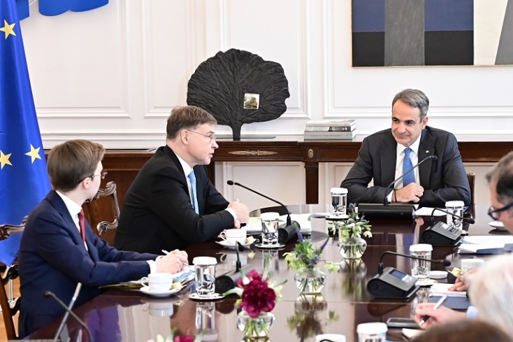 Συνάντηση Μητσοτάκη - Ντομπρόβσκις: Αξιοσημείωτη ανάκαμψη της Ελλάδας από κάθε άποψη 