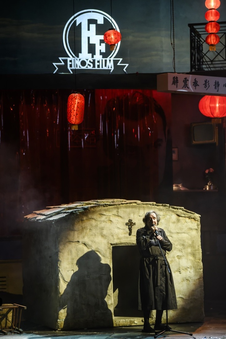 Τζένη Τζένη, Δημοτικό Θέατρο Πειραιά