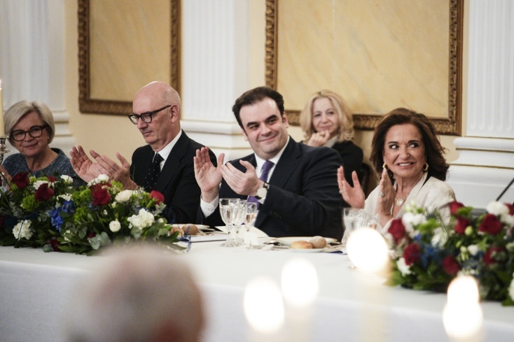 Κυριάκος Πιερρακάκης και Ντόρα Μπακογιάννη