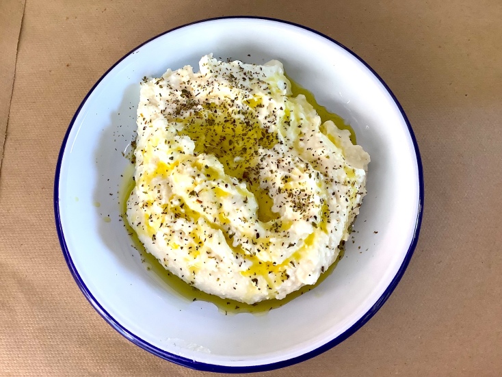 Λότζα στη Δέλλιου, τουλουμοτύρι