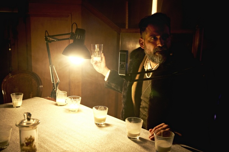 Ο Λόγος,  Bios