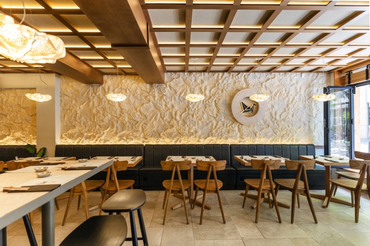 Tsuru Japanese Pub & Grill 