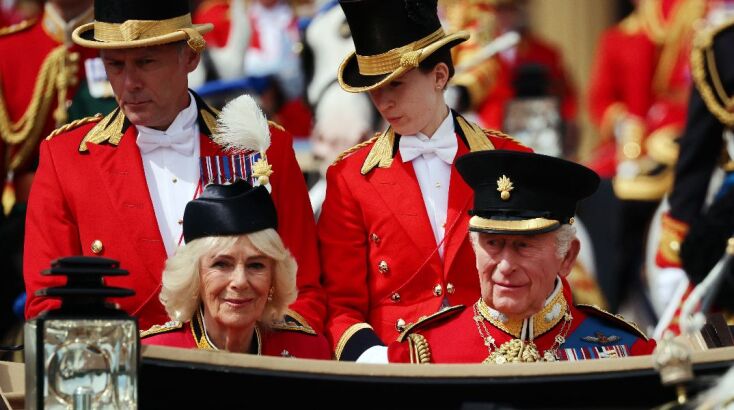 Trooping the Colour 2026: Οι επίσημοι εορτασμοί, η παρέλαση και η εμφάνιση της βασιλικής οικογένειας στο μπαλκόνι του Μπάκιγχαμ