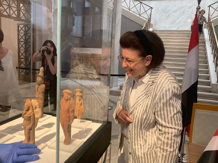 Μενδώνη: «Η επιστροφή των αιγυπτιακών αρχαιοτήτων είναι πράξη σεβασμού στην πολιτιστική κληρονομιά και το Διεθνές δίκαιο»