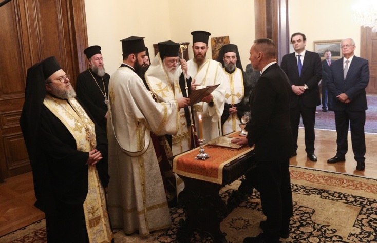 Ο Γιάννης Στουρνάρας ορκίστηκε για τρίτη φορά Διοικητής της Τράπεζας της Ελλάδος