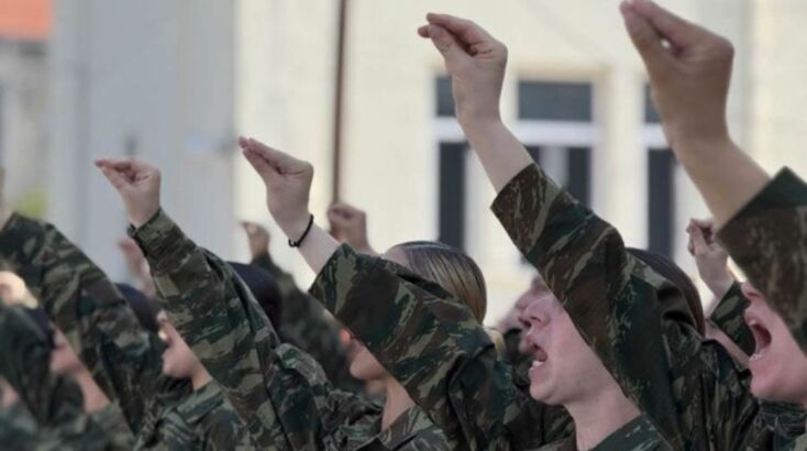 Ορκίστηκαν οι πρώτες γυναίκες εθελόντριες του Ελληνικού Στρατού
