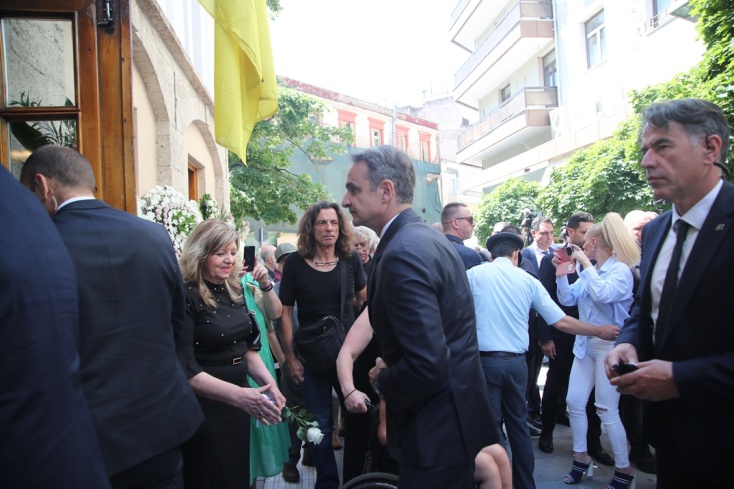 Ο Κυριάκος Μητσοτάκης στην κηδεία της Βάγιας Νέστορα