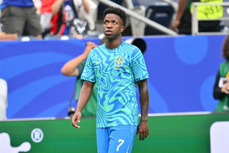Τελείως διαφορετικός ο Βινίσιους μετά από διορθωτική επέμβαση στο σαγόνι