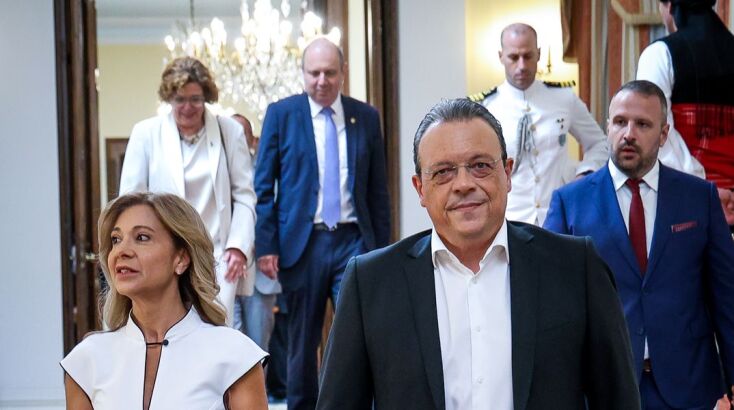 Ο ανεξάρτητος βουλευτής Σωκράτης Φάμελλος με την σύζυγό του