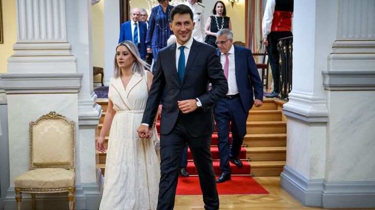 Ο βουλευτής του ΠΑΣΟΚ Παύλος Χρηστίδης με την σύζυγό του