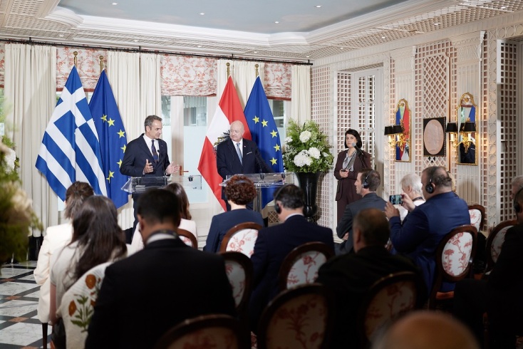 Μητσοτάκης από Αυστρία: Η ενεργειακή ασφάλεια είναι και γεωπολιτική ασφάλεια - Το ίδιο ισχύει και για την άμυνα	