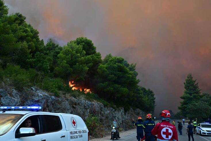 «Σκοτείνιασε» ο ουρανός στη Βοιωτία