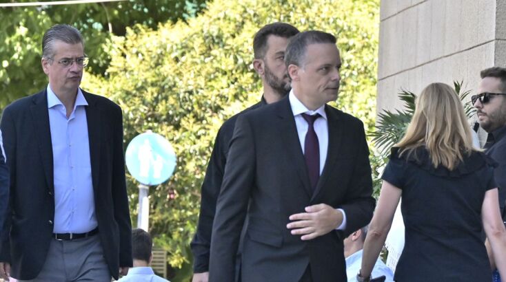 Ο Δήμαρχος Αθηναίων, Χάρης Δούκας