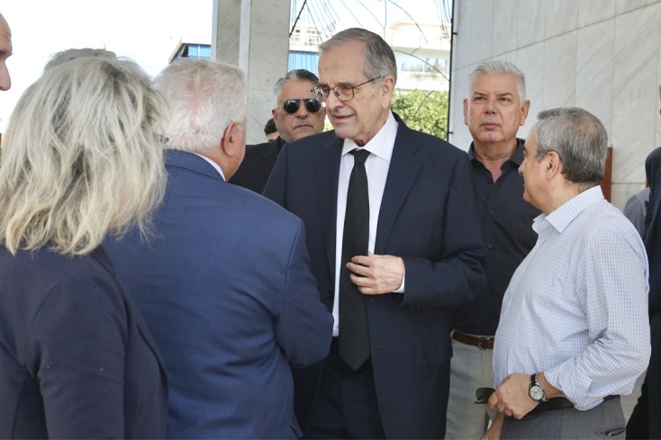 Ο πατέρας της Λένας Σαμαρά, Αντώνης