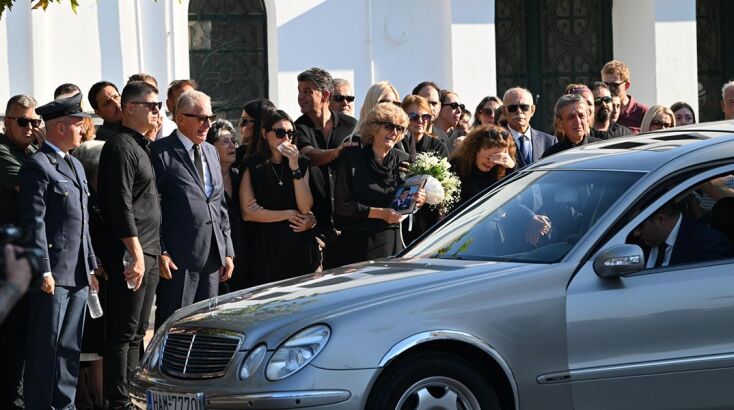 κηδεία Γιάννη Μπλέσια