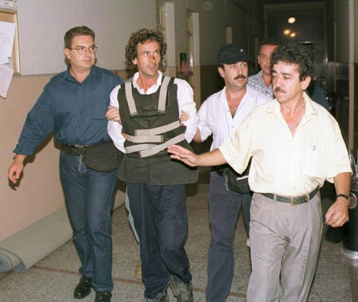 Ο Γιώργος Μεταξάκης οδηγείται στον εισαγγελέα