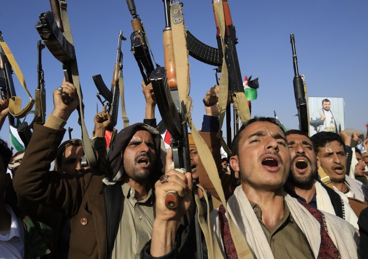 Χούθι: Δεν επιθυμούν κλιμάκωση στην Ερυθρά Θάλασσα – Συνέντευξή τους στο Reuters