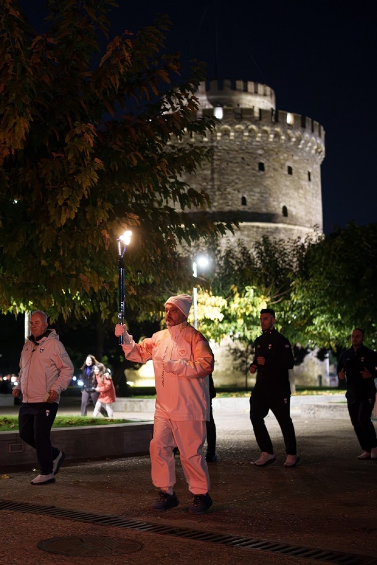Η Θεσσαλονίκη υποδέχτηκε την Ολυμπιακή Φλόγα
